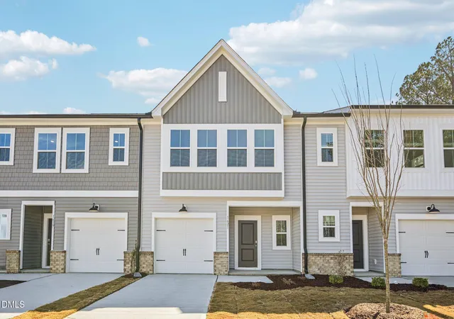 Photo 2 of Townhouse for sale at 602 Rosy Ct, Rolesville, NC 27571 | MLS# 10188401 | Listing updated on 2026-09-14