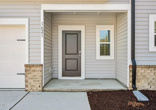 Photo 3 of Townhouse for sale at 602 Rosy Ct, Rolesville, NC 27571 | MLS# 10188401 | Listing updated on 2026-09-14