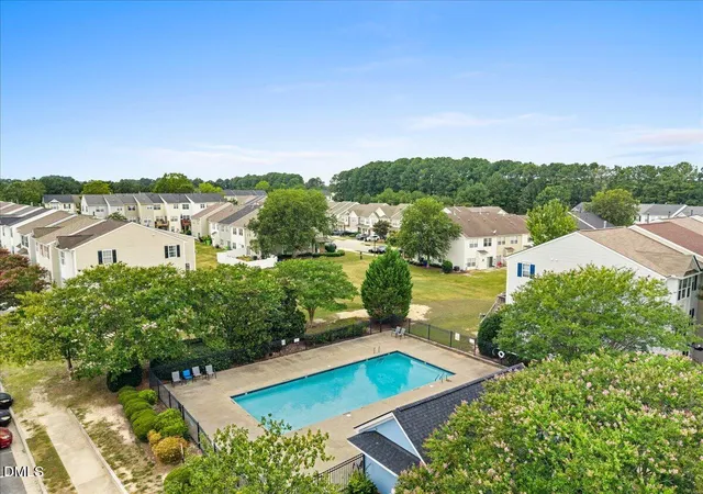 Photo 4 of Condo for sale at 8610 Neuse Landing Ln, Raleigh, NC 27616 | MLS# 10189287 | Listing updated on 2026-08-28