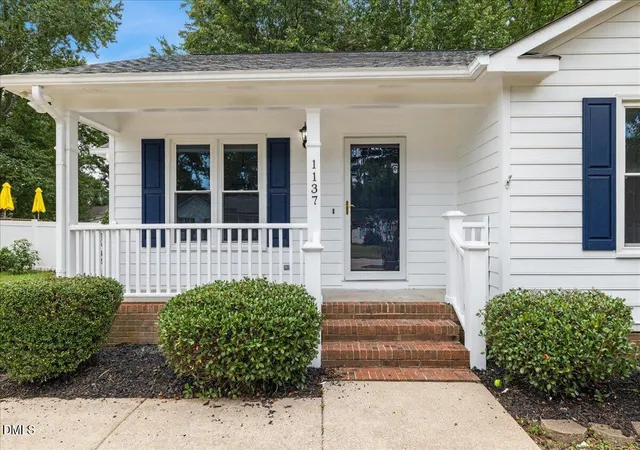 Photo 3 of Single family home for sale at 1137 Spruce Dr, Zebulon, NC 27597 | MLS# 10188616 | Listing updated on 2026-09-04