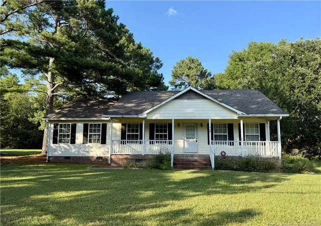 Photo 1 of Single family home for sale at 518 S Main St, Broadway, NC 27505 | MLS# 768242 | Listing updated on 2026-10-05