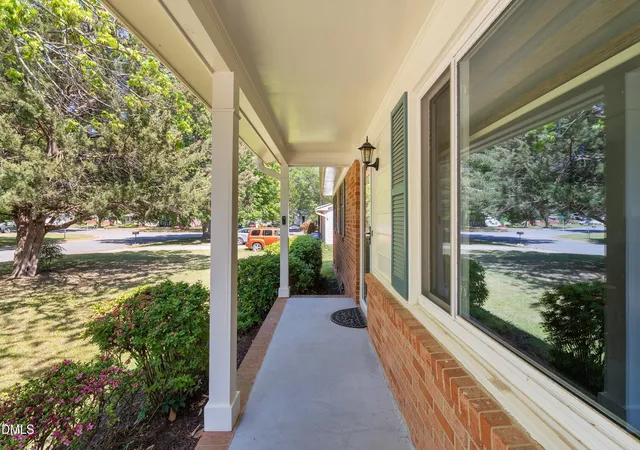 Photo 4 of Sale Pending at 2103 Michael Ln, Smithfield, NC 27577 | MLS# 10188778 | Listing updated on 2026-09-16