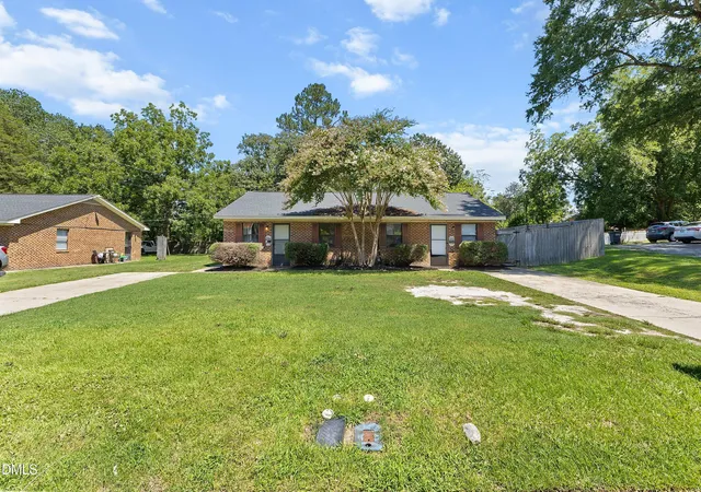 Photo 2 of Multi family home for sale at 800 W Anderson St #802, Selma, NC 27576 | MLS# 10189544 | Listing updated on 2026-09-16