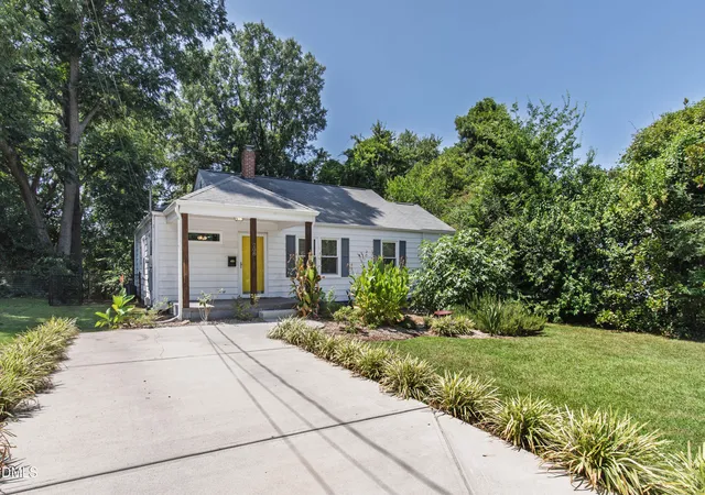 Photo 2 of Single family home for sale at 208 Myers Ave, Raleigh, NC 27604 | MLS# 10188875 | Listing updated on 2026-08-28