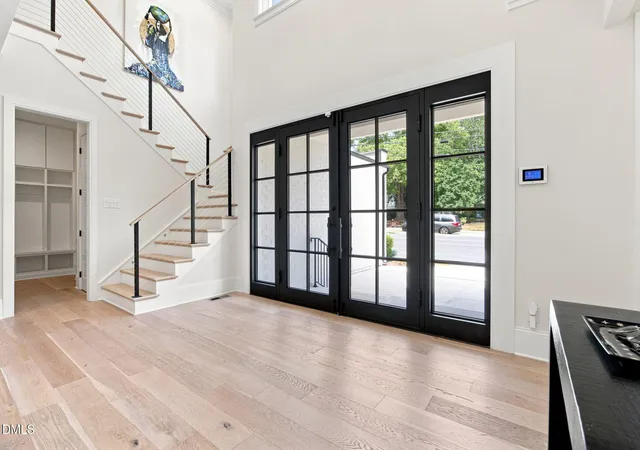 Photo 3 of Mansion for sale at 2804 Anderson Dr, Raleigh, NC 27608 | MLS# 10188702 | Listing updated on 2026-09-15