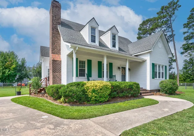 Photo 1 of Single family home for sale at 128 S Applewood Ct, Rocky Mount, NC 27803 | MLS# 10188479 | Listing updated on 2026-09-02