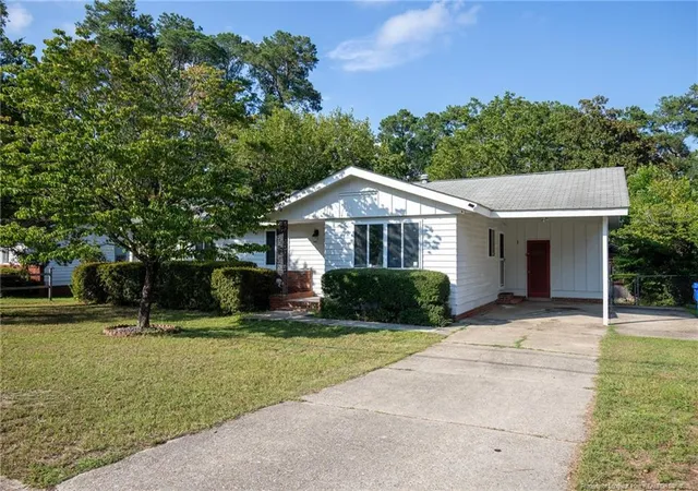 Photo 1 of Single family home for sale at 739 Stoneykirk Dr, Fayetteville, NC 28314 | MLS# 768231 | Listing updated on 2026-08-26
