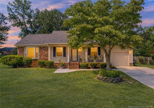 Photo 2 of Single family home for sale at 2704 Frankfort Cir, Fayetteville, NC 28303 | MLS# 768233 | Listing updated on 2026-08-26