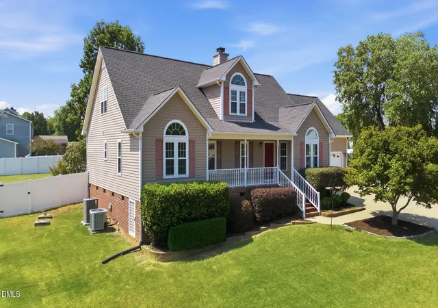 Photo 3 of Sale Pending at 7328 Blannie Farms Ln, Willow Springs, NC 27592 | MLS# 10188955 | Listing updated on 2026-09-08