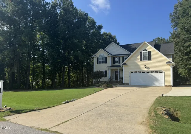 Photo 2 of Single family home for sale at 153 Bodie Island Wy, Garner, NC 27529 | MLS# 10188538 | Listing updated on 2026-09-15
