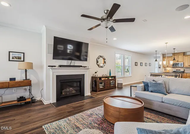 Photo 4 of Sale Pending at 12320 Aberdeen Chase Wy, Durham, NC 27703 | MLS# 10188697 | Listing updated on 2026-09-10