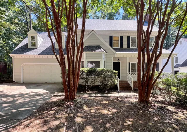 Photo 1 of Single family home for sale at 624 Van Thomas Dr, Raleigh, NC 27615 | MLS# 10189033 | Listing updated on 2026-09-08