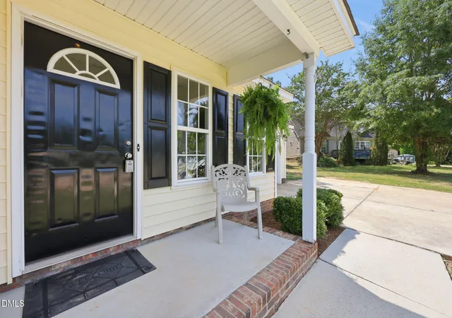 Photo 3 of Sale Pending at 130 Stillmeadow Dr, Louisburg, NC 27549 | MLS# 10188841 | Listing updated on 2026-09-05
