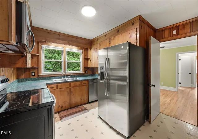 Photo 3 of Single family home for sale at 3645 Hicksboro Rd, Henderson, NC 27537 | MLS# 10188605 | Listing updated on 2026-09-05
