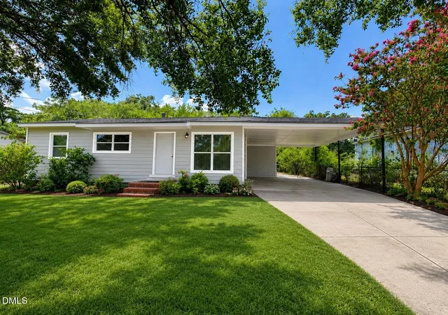 Photo 1 of Sale Pending at 2827 Coronada Pkwy, Fayetteville, NC 28306 | MLS# 10189006 | Listing updated on 2026-10-09