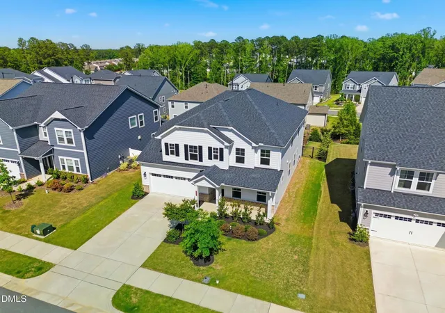 Photo 4 of Sale Pending at 2709 Womble Ridge Dr, New Hill, NC 27562 | MLS# 10188515 | Listing updated on 2026-10-10