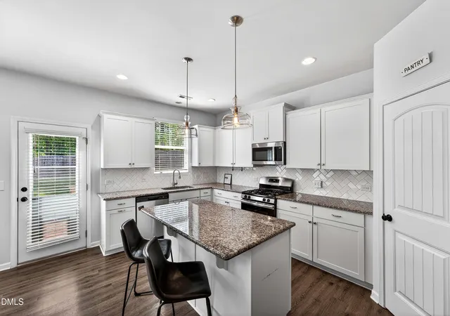Photo 3 of Sale Pending at 410 Chestnut Oak Pl, Durham, NC 27704 | MLS# 10188815 | Listing updated on 2026-09-07