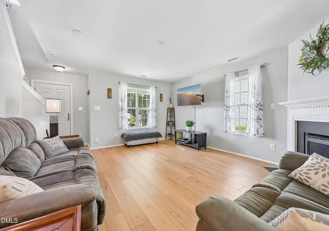 Photo 3 of Single family home for sale at 1024 Lockberry Ct, Clayton, NC 27520 | MLS# 10189471 | Listing updated on 2026-09-12