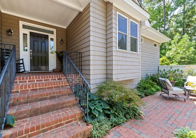 Photo 3 of Sale Pending at 4127 The Knolls Cl, Pittsboro, NC 27312 | MLS# 10188676 | Listing updated on 2026-09-16