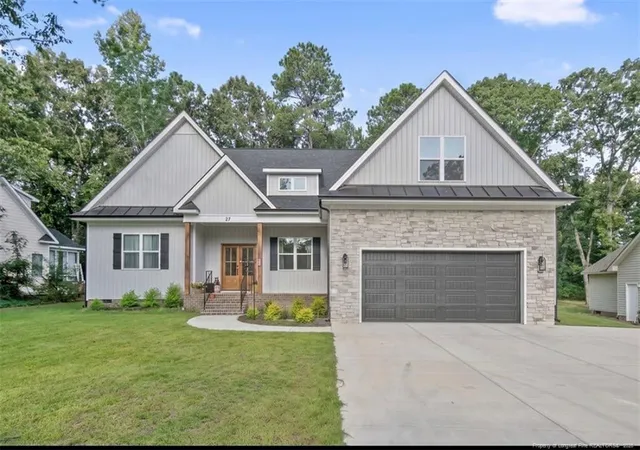Photo 1 of Single family home for sale at 27 Lookout Pt, Sanford, NC 27332 | MLS# 768247 | Listing updated on 2026-09-22