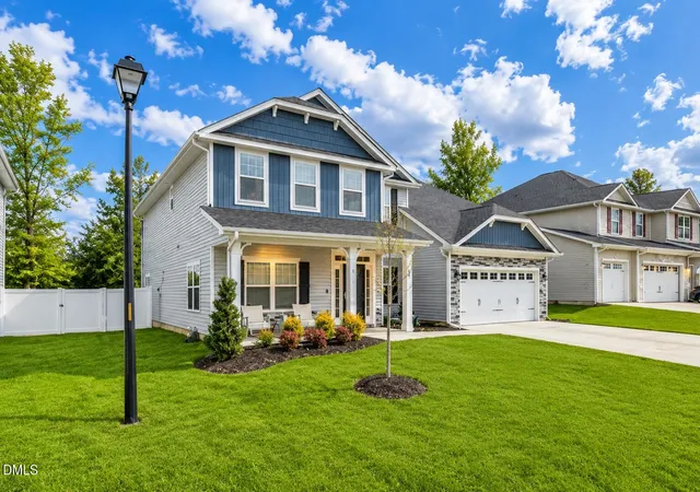 Photo 1 of Single family home for sale at 182 Hillmont Dr, Garner, NC 27529 | MLS# 10188546 | Listing updated on 2026-08-25