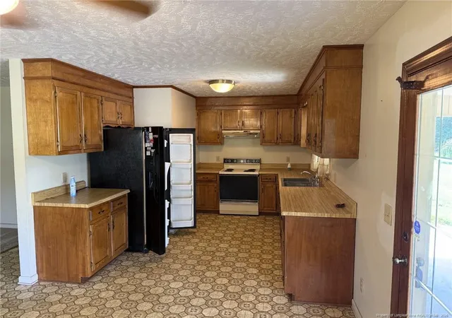 Photo 3 of Single family home for sale at 1952 Bee Gee Rd, Lumberton, NC 28358 | MLS# 768276 | Listing updated on 2026-08-25