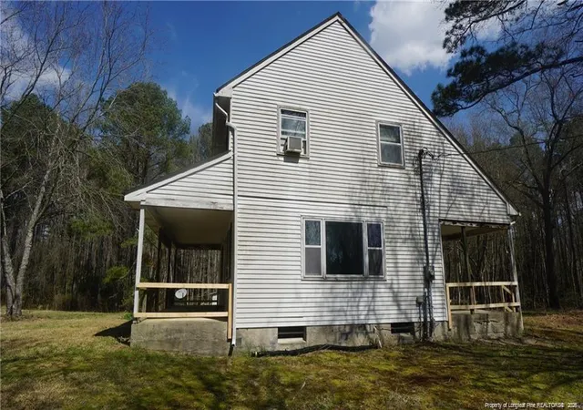 Photo 2 of Single family home for sale at 19101 Wagram Rd, Laurinburg, NC 28352 | MLS# 768297 | Listing updated on 2026-08-25