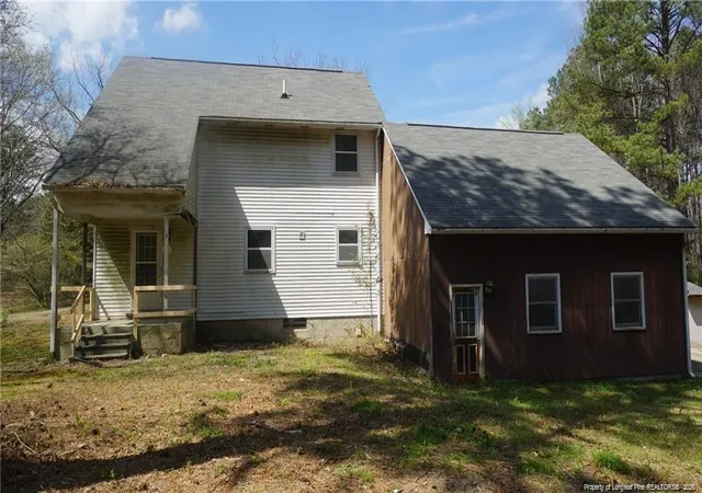 Photo 3 of Single family home for sale at 19101 Wagram Rd, Laurinburg, NC 28352 | MLS# 768297 | Listing updated on 2026-08-25