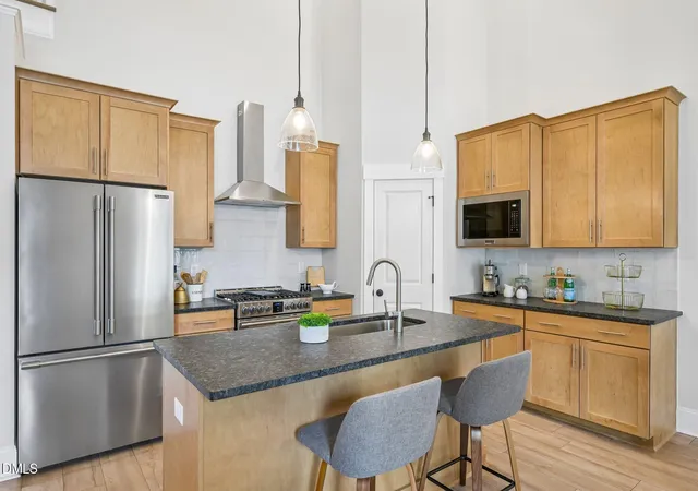 Photo 4 of Single family home for sale at 15 Arbor Dr, Youngsville, NC 27596 | MLS# 10189752 | Listing updated on 2026-09-18