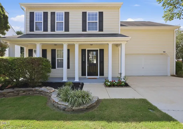 Photo 3 of Sale Pending at 104 Downing Bluff Dr, Morrisville, NC 27560 | MLS# 10189178 | Listing updated on 2026-09-14
