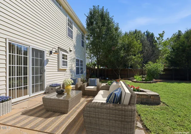Photo 4 of Sale Pending at 104 Downing Bluff Dr, Morrisville, NC 27560 | MLS# 10189178 | Listing updated on 2026-09-14