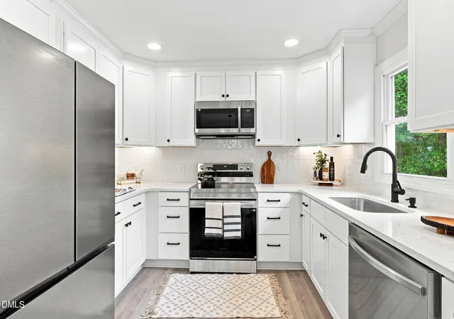 Photo 3 of Sale Pending at 1312 Spring Song Ln, Knightdale, NC 27545 | MLS# 10188805 | Listing updated on 2026-09-04