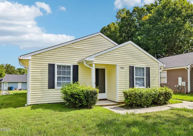 Photo 3 of Single family home for sale at 2338 Bedford St, Durham, NC 27707 | MLS# 10188877 | Listing updated on 2026-09-14