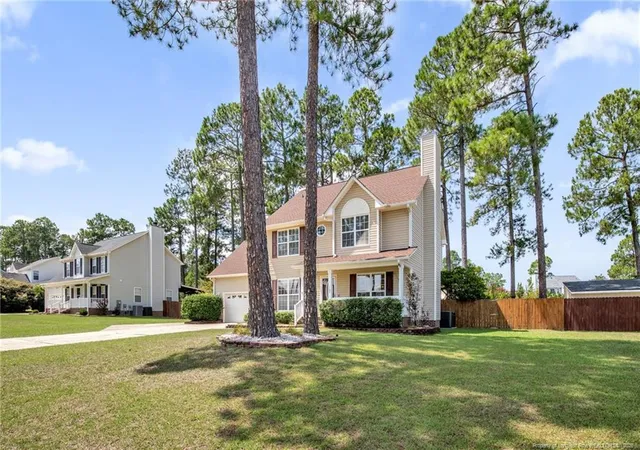 Photo 3 of Sale Pending at 167 Arlington Dr, Cameron, NC 28326 | MLS# 768107 | Listing updated on 2026-09-11