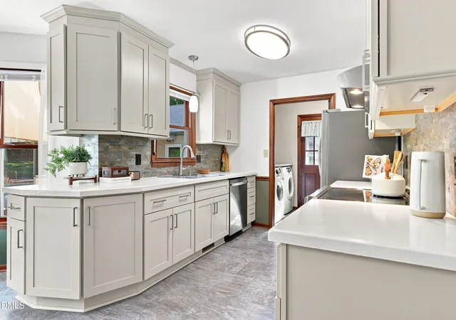 Photo 4 of Sale Pending at 5109 Swift Ridge Rd, Raleigh, NC 27606 | MLS# 10188832 | Listing updated on 2026-08-30