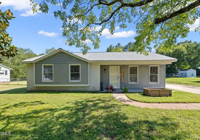Photo 1 of Sale Pending at 212 Overlook Ave, Durham, NC 27712 | MLS# 10189308 | Listing updated on 2026-09-06
