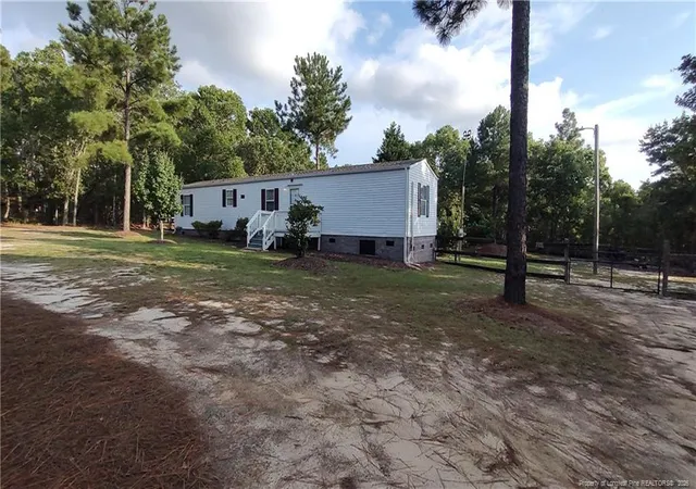 Photo 4 of Manufactured home for sale at 172 Addor Rd, Pinebluff, NC 28373 | MLS# 768314 | Listing updated on 2026-08-26