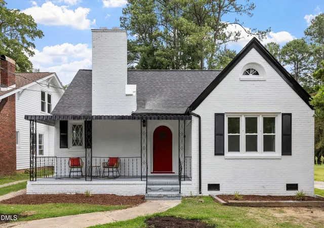 Photo 2 of Single family home for sale at 2724 N Roxboro St, Durham, NC 27704 | MLS# 10189502 | Listing updated on 2026-09-06