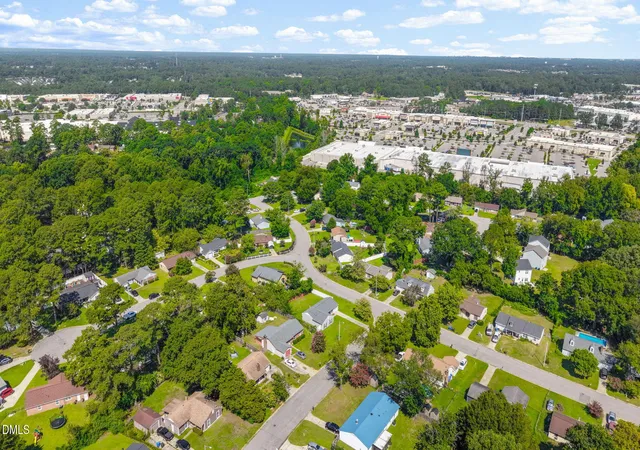 Photo 3 of Sale Pending at 600 Missenburg Ct, Fayetteville, NC 28314 | MLS# 10189789 | Listing updated on 2026-09-16