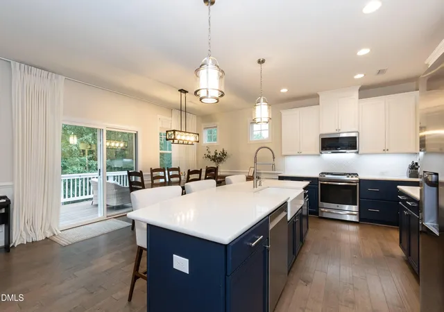 Photo 2 of Single family home for sale at 517 Granite View Dr, Rolesville, NC 27571 | MLS# 10189224 | Listing updated on 2026-09-09