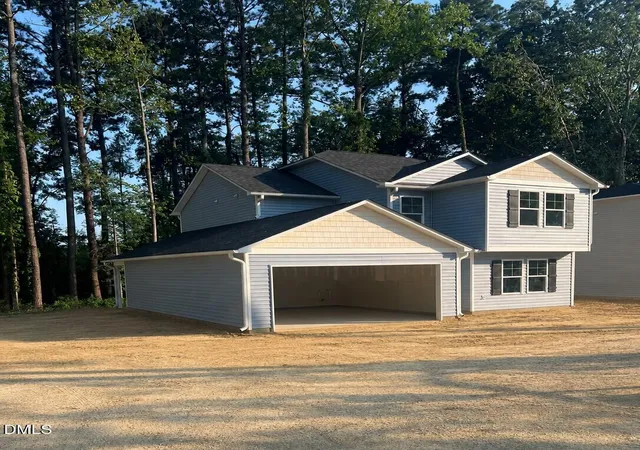 Photo 2 of Single family home for sale at 213 Slatestone Rd, Washington, NC 27889 | MLS# 10188741 | Listing updated on 2026-09-16