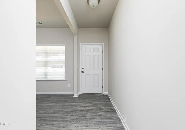Photo 3 of Single family home for sale at 206 E American Marigold Dr, Benson, NC 27504 | MLS# 10188671 | Listing updated on 2026-09-12