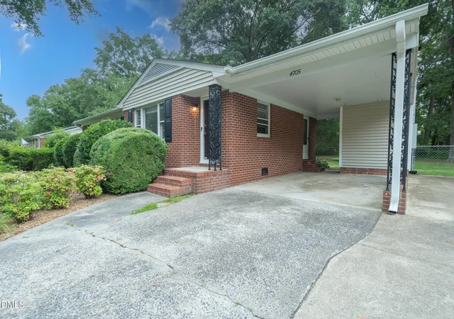 Photo 2 of Sale Pending at 4705 Stafford Dr, Durham, NC 27705 | MLS# 10188701 | Listing updated on 2026-09-10