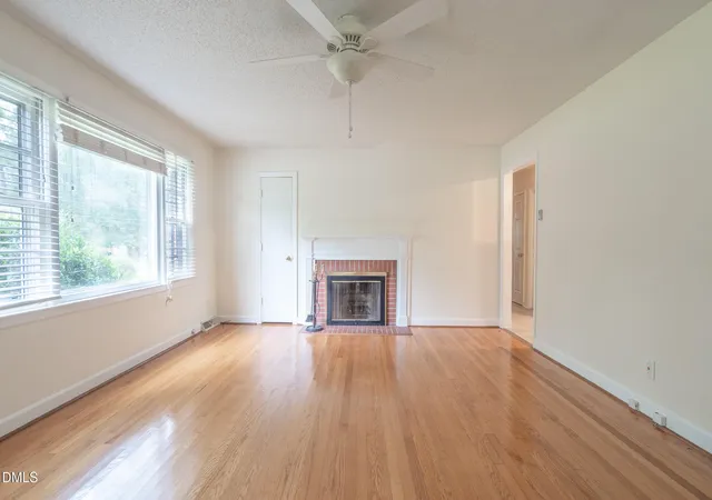 Photo 3 of Sale Pending at 4705 Stafford Dr, Durham, NC 27705 | MLS# 10188701 | Listing updated on 2026-09-10