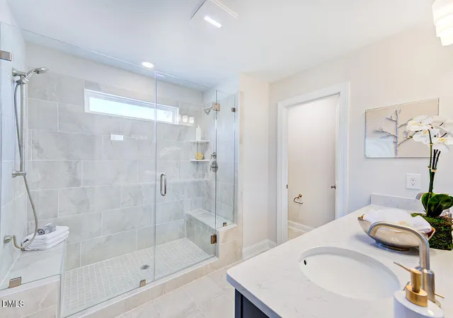 Photo 3 of Single family home for sale at 1737 Clydner Dr, Apex, NC 27523 | MLS# 10188694 | Listing updated on 2026-09-20