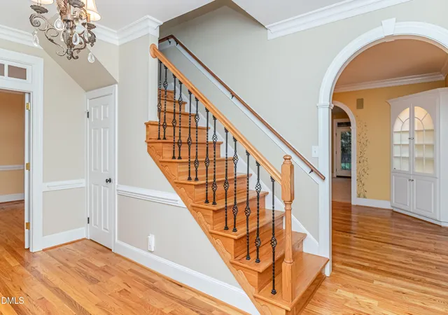 Photo 3 of Single family home for sale at 622 Lake Shore Dr, Goldsboro, NC 27534 | MLS# 10188710 | Listing updated on 2026-08-26