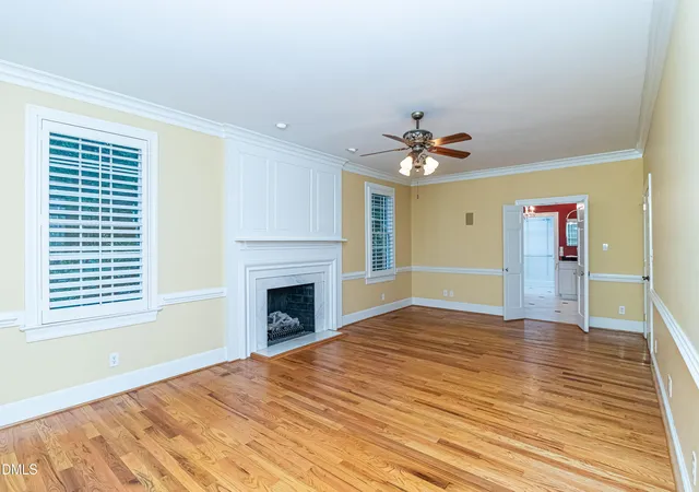 Photo 4 of Single family home for sale at 622 Lake Shore Dr, Goldsboro, NC 27534 | MLS# 10188710 | Listing updated on 2026-08-26