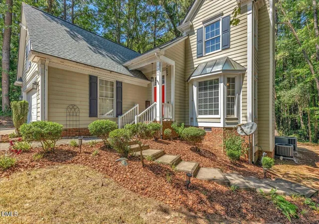 Photo 3 of Single family home for sale at 304 Catlin Rd, Cary, NC 27519 | MLS# 10188887 | Listing updated on 2026-09-18
