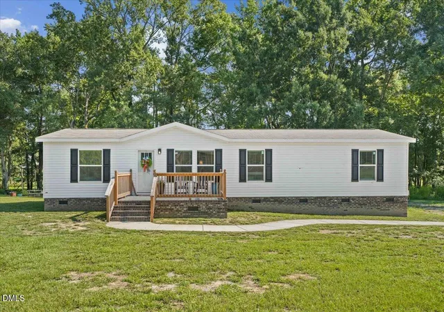 Photo 1 of Manufactured home for sale at 72 Crocker Rd, Smithfield, NC 27577 | MLS# 10189037 | Listing updated on 2026-08-27