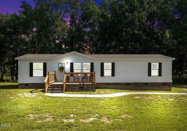 Photo 3 of Manufactured home for sale at 72 Crocker Rd, Smithfield, NC 27577 | MLS# 10189037 | Listing updated on 2026-08-27